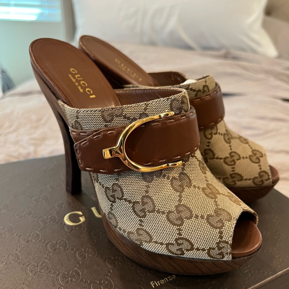 GUCCI Original GG Washed Soft Calf Beige Ebony
